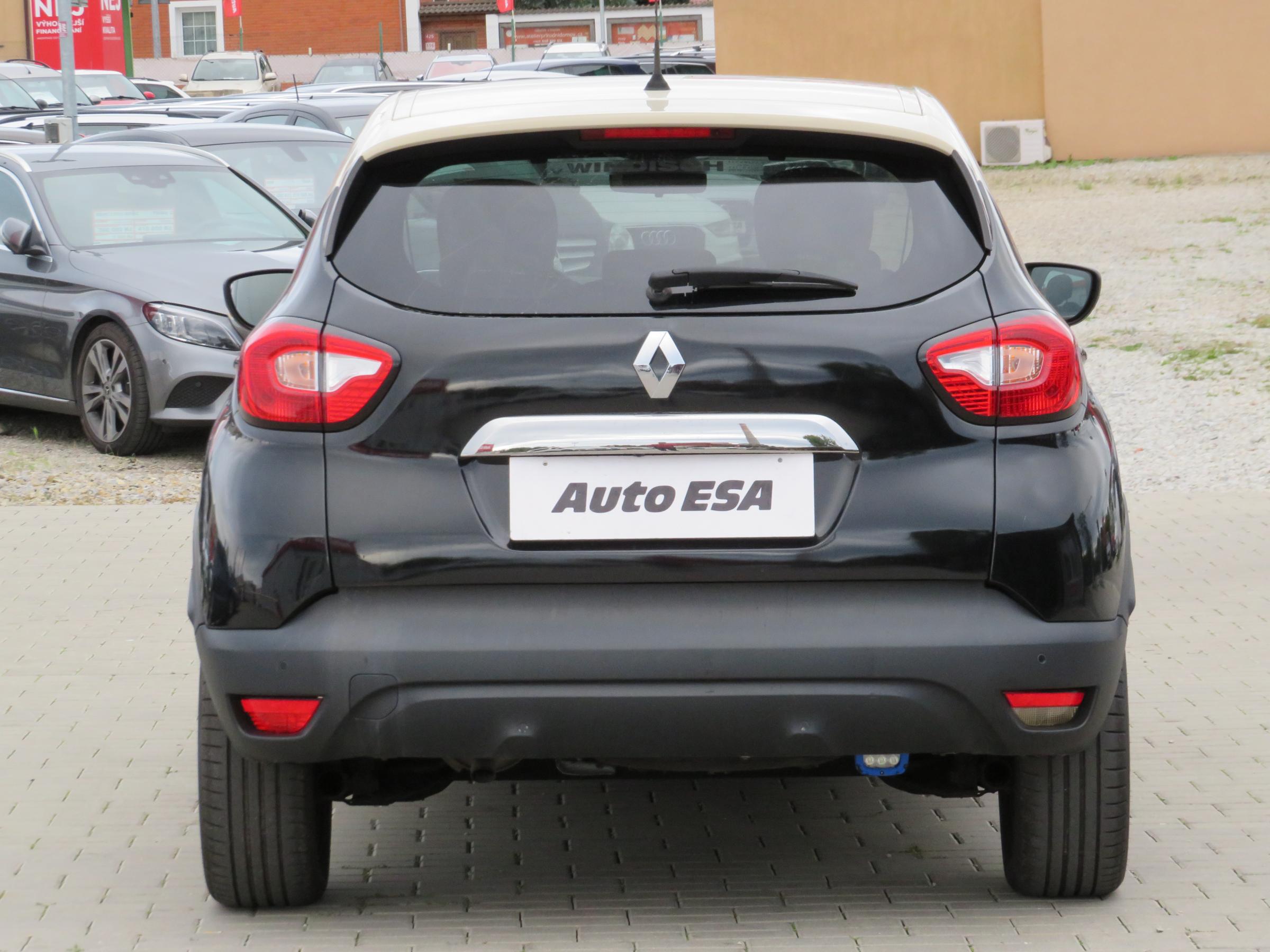 Renault Captur, 2013 - pohled č. 5