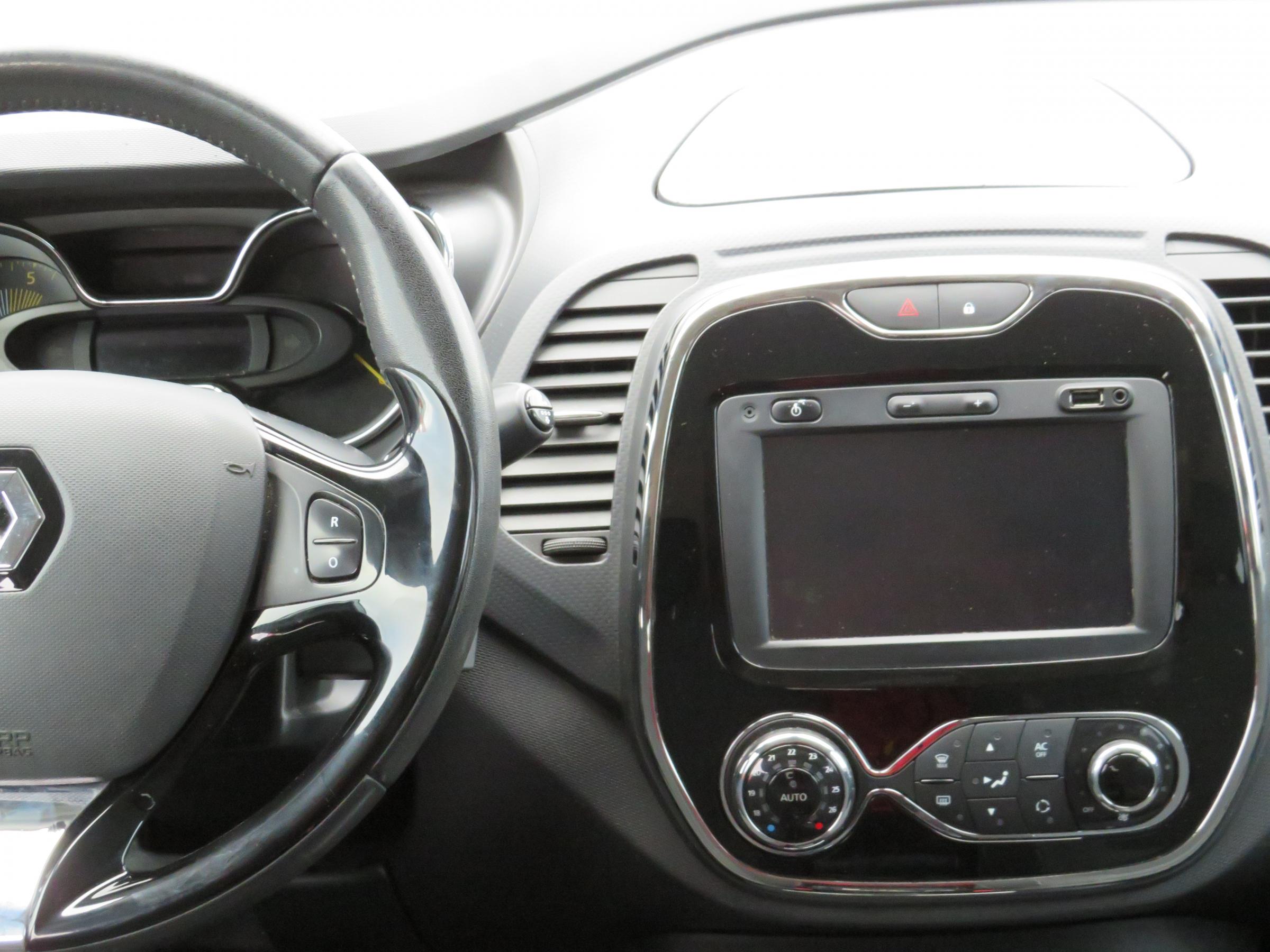 Renault Captur, 2013 - pohled č. 9