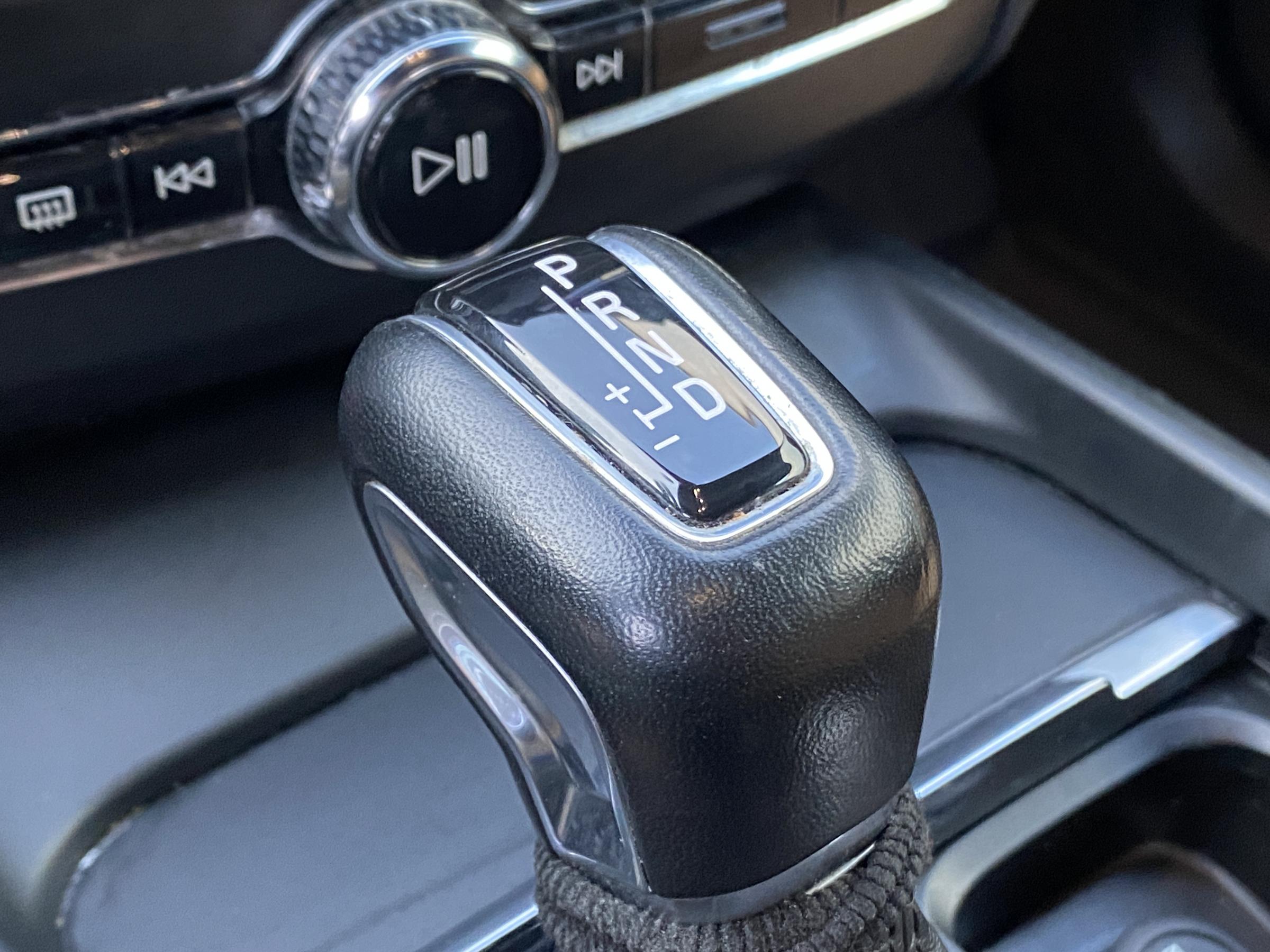 Volvo XC60, 2019 - pohled č. 14