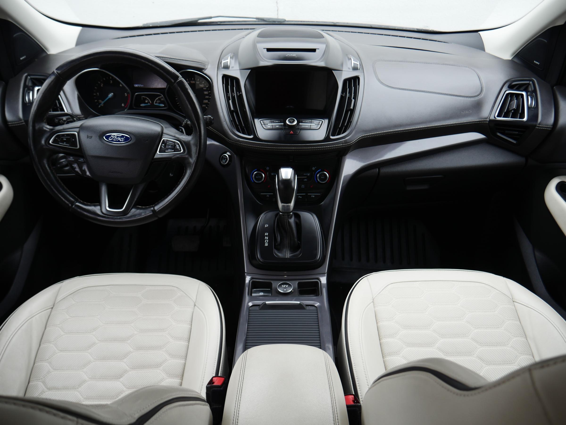 Ford Kuga, 2017 - pohled č. 8