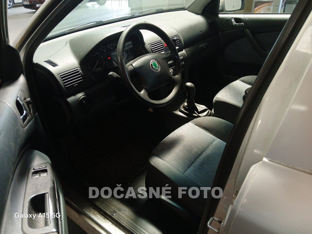 Škoda Octavia 1.6i 