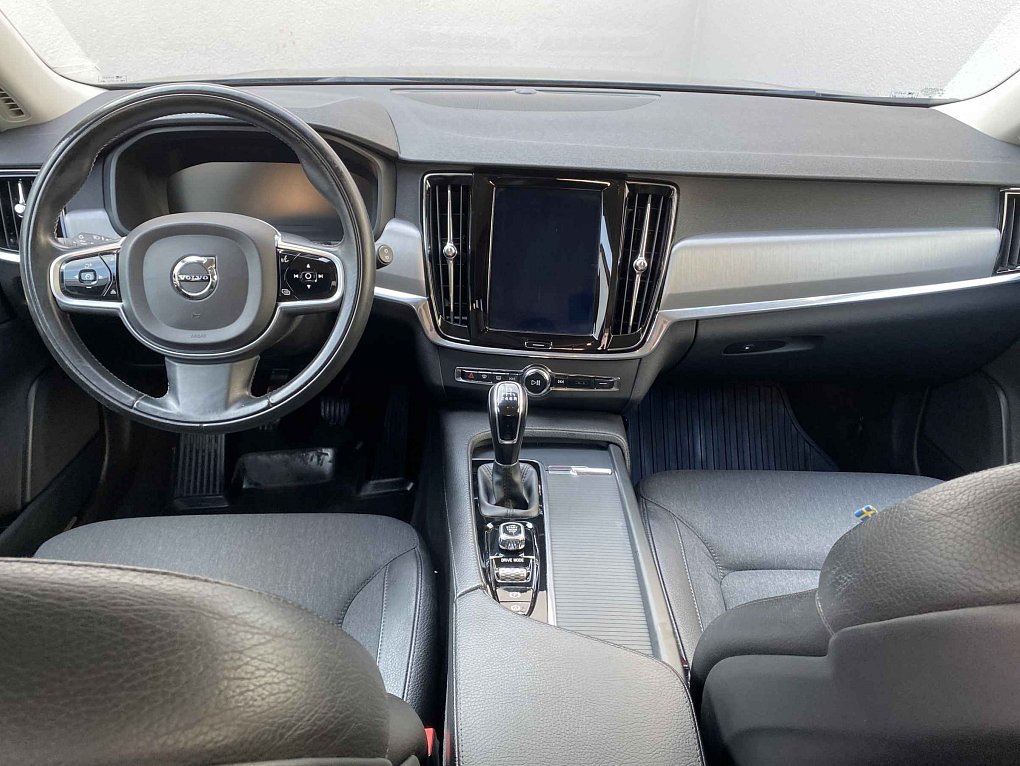 Volvo V90 2.0d3 
