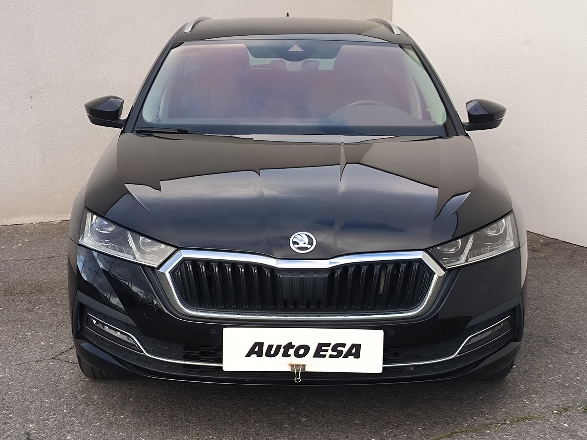 Škoda Octavia IV, 2021 - pohled č. 2