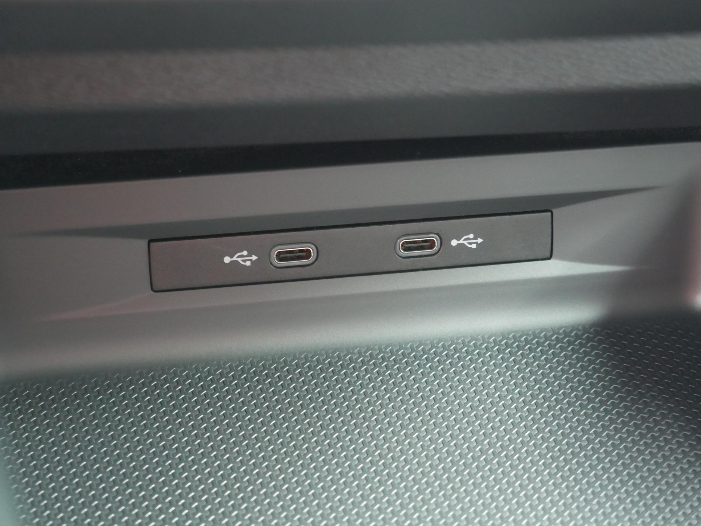 Seat Leon, 2020 - pohled č. 22