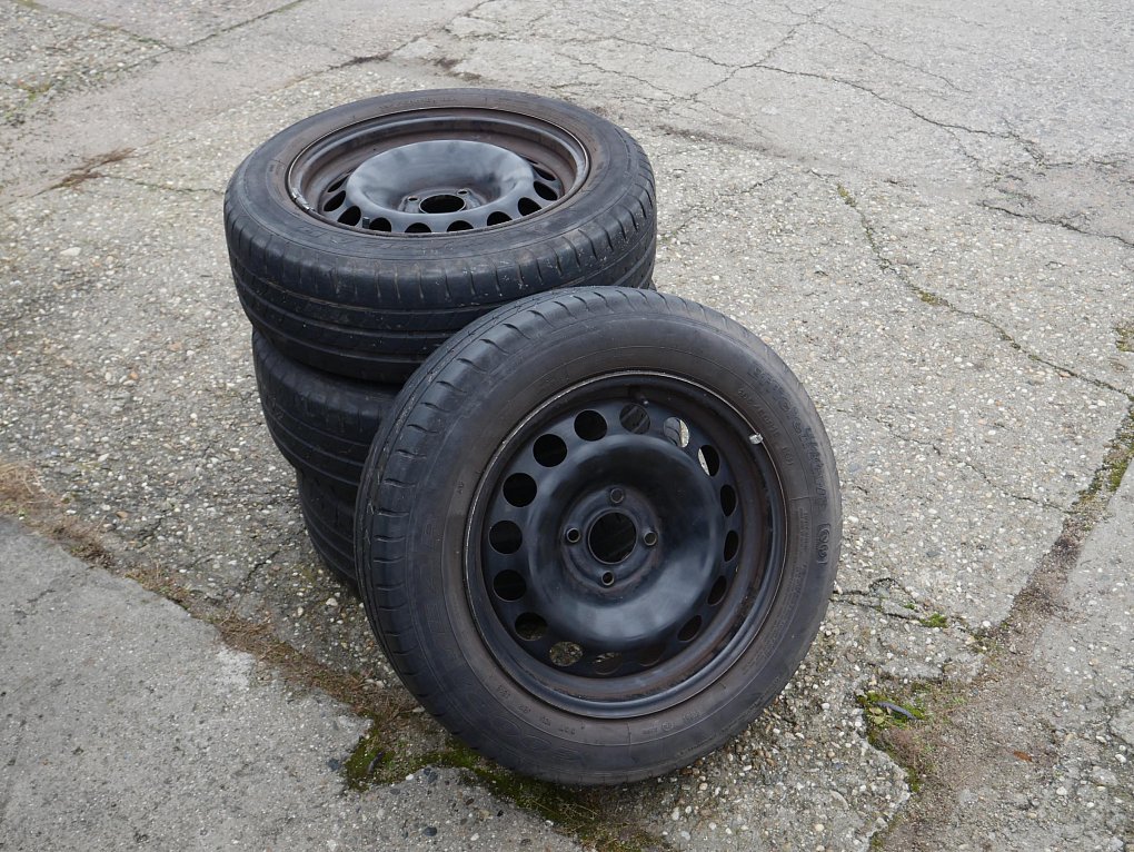 Peugeot 2008 1.2PT Active