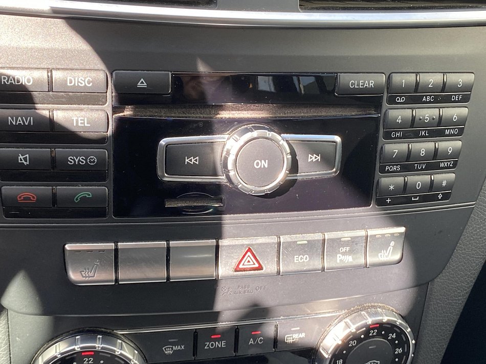 Mercedes-Benz Třída C 1.6 CGi Avantgarde C180