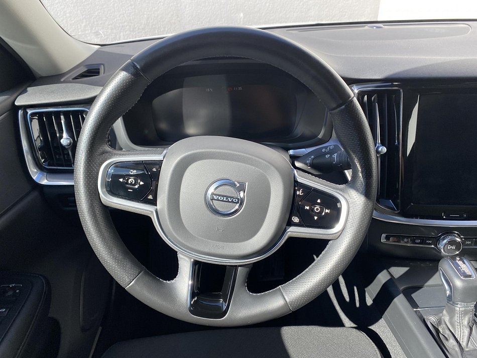 Volvo V60 2.0 D Momentum