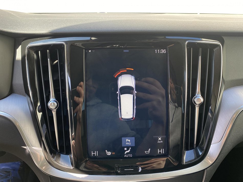 Volvo V60 2.0 D Momentum