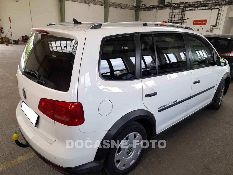 Volkswagen Touran 2.0 tdi 