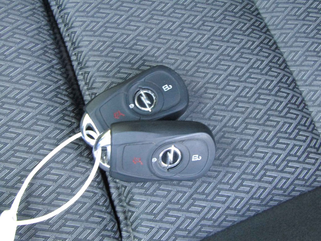 Opel Insignia 1.6 CDTi 