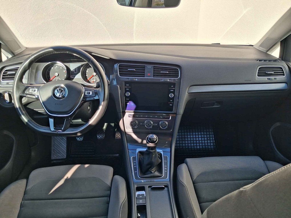 Volkswagen Golf 1.5TSi 