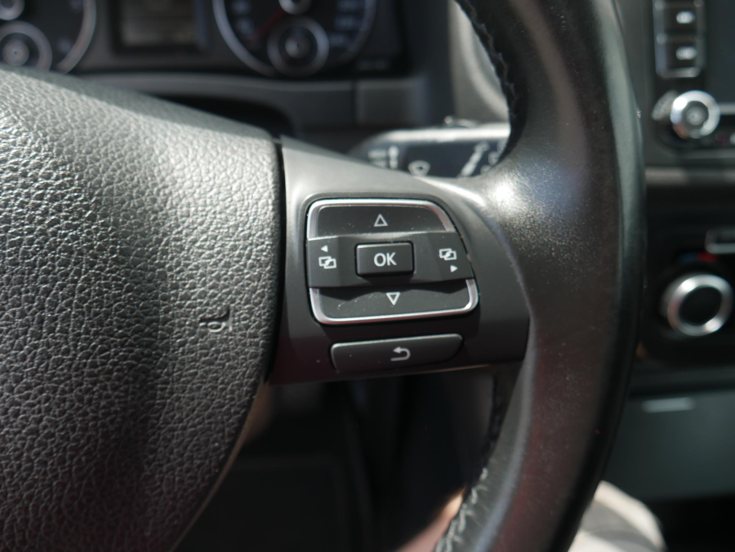 Volkswagen Golf Plus, 2011 - pohled č. 17