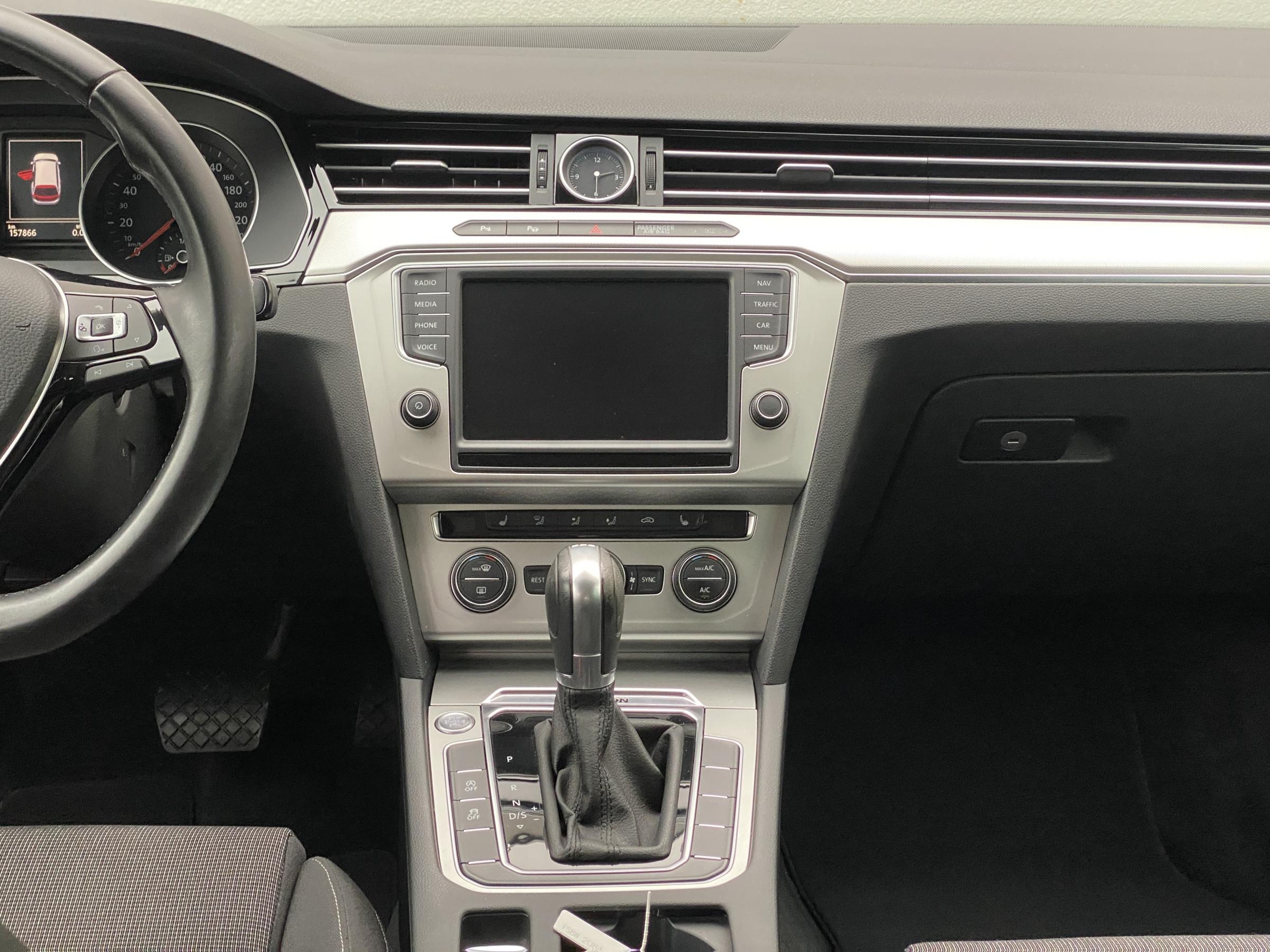 Volkswagen Passat, 2015 - pohled č. 11