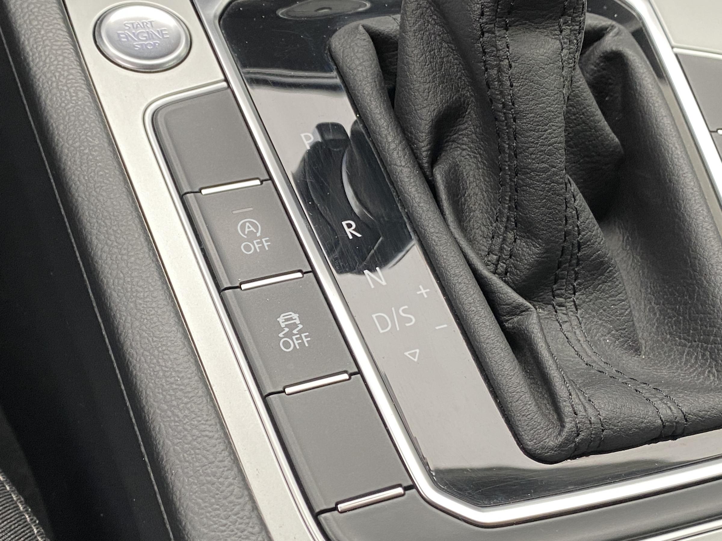 Volkswagen Passat, 2015 - pohled č. 17