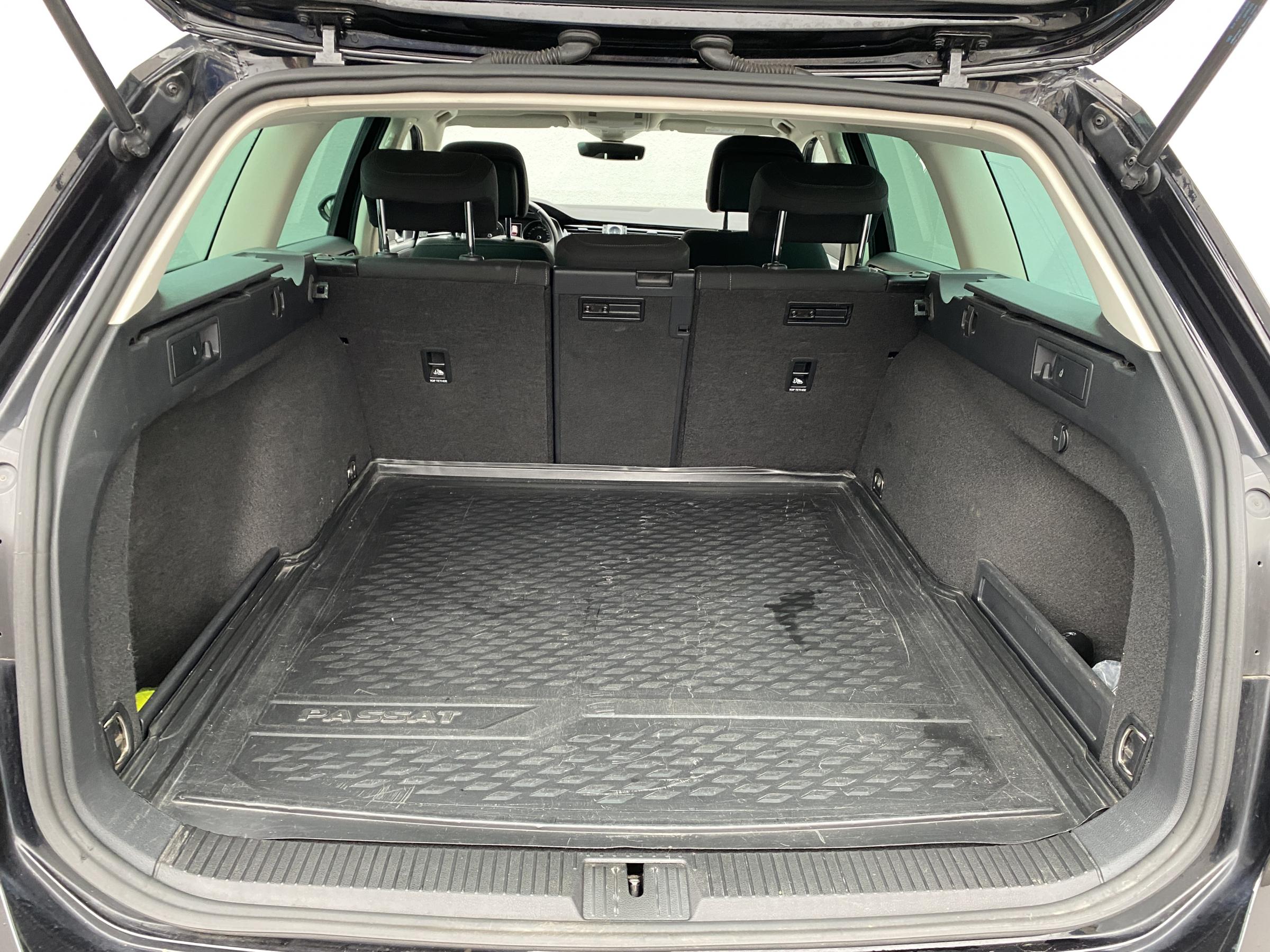 Volkswagen Passat, 2015 - pohled č. 7