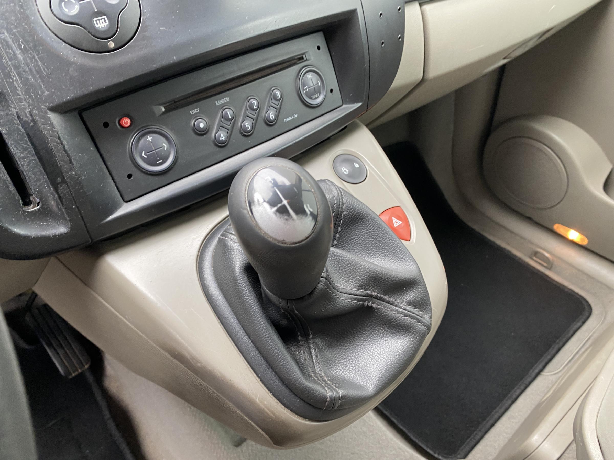 Renault Mégane, 2004 - pohled č. 12