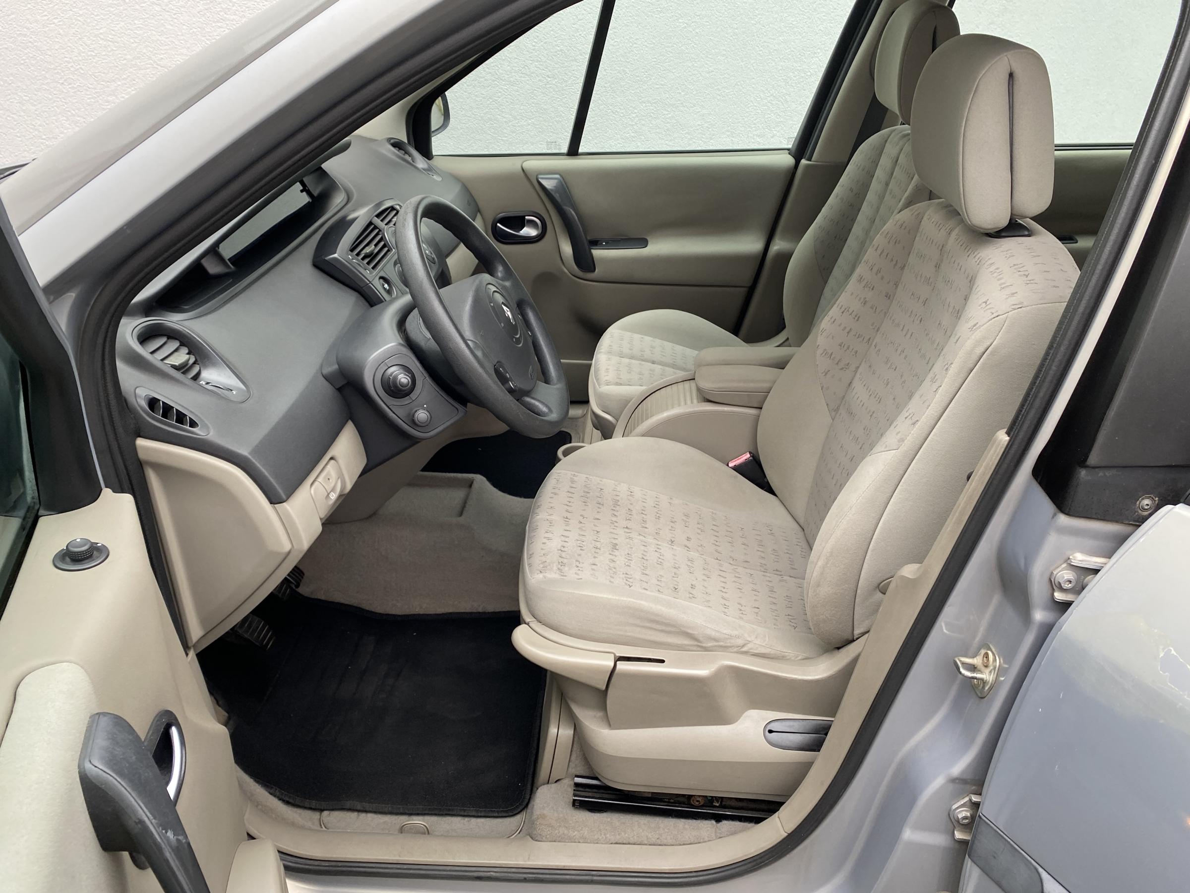 Renault Mégane, 2004 - pohled č. 9