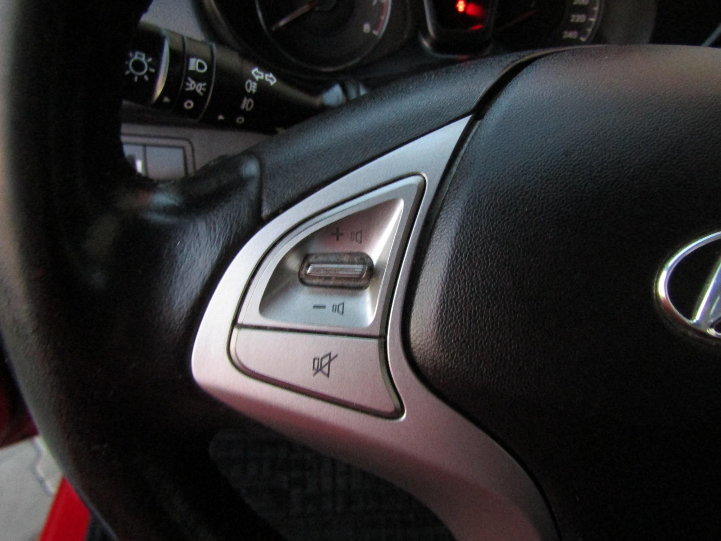 Hyundai ix20, 2013 - pohled č. 12