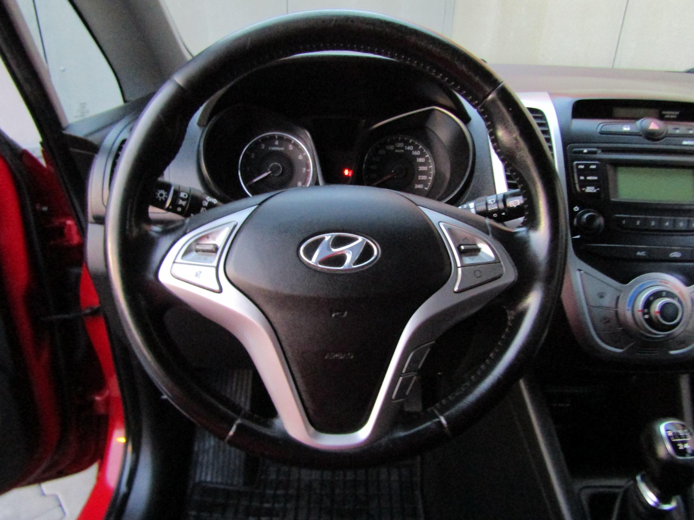 Hyundai ix20, 2013 - pohled č. 15