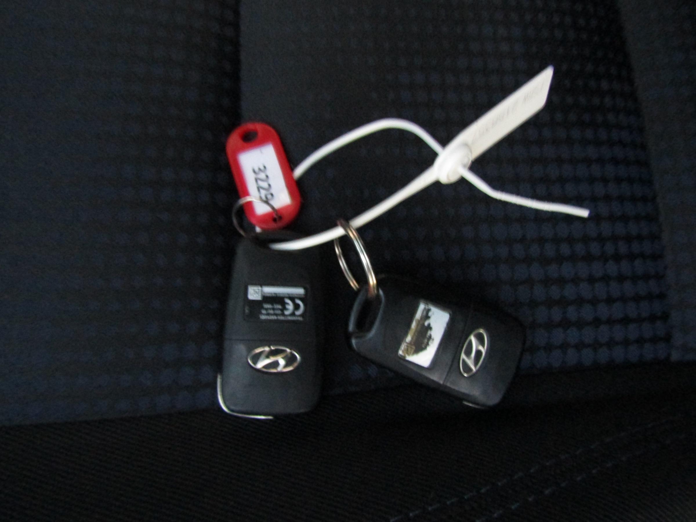 Hyundai ix20, 2013 - pohled č. 17