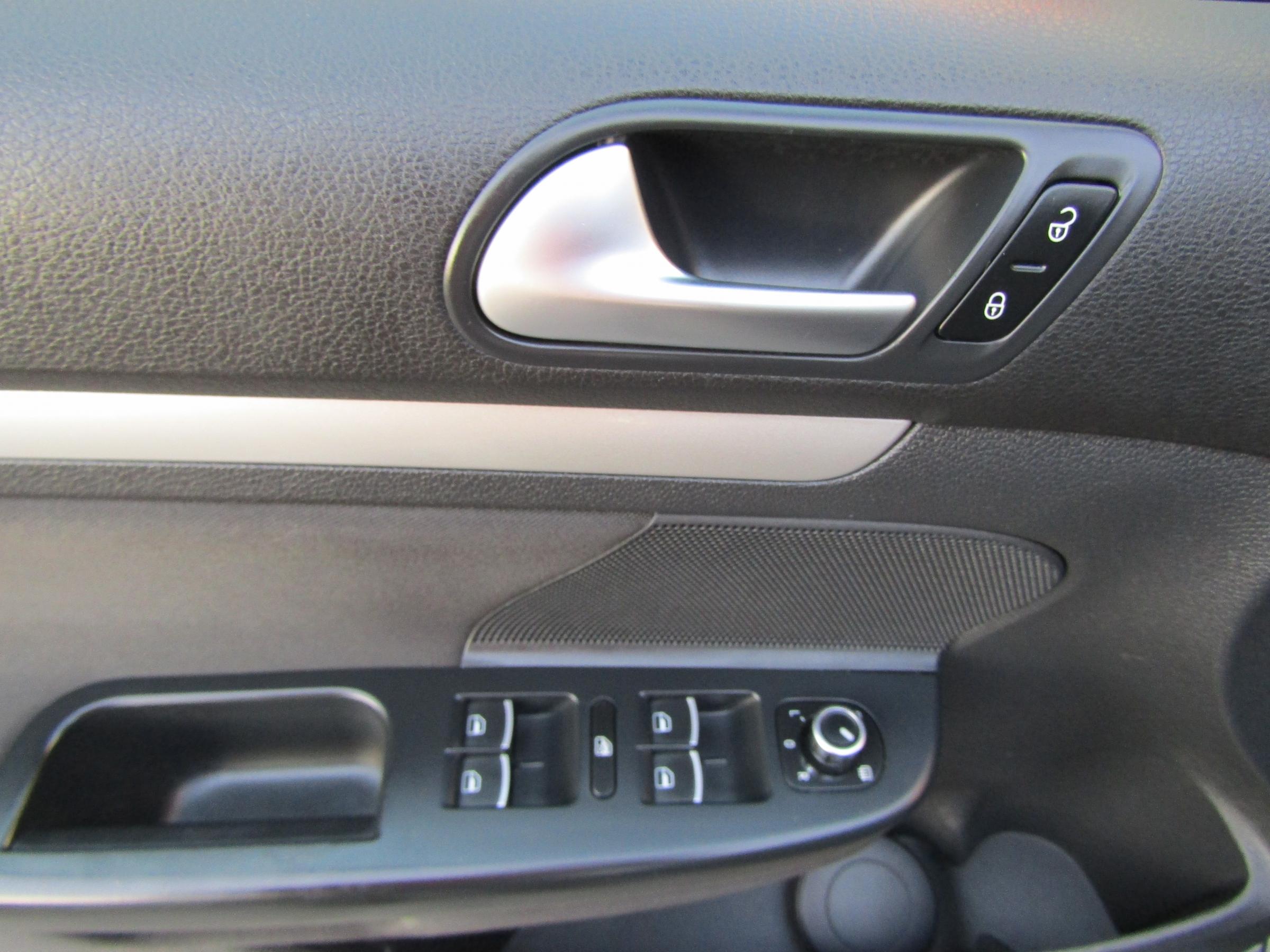 Volkswagen Golf, 2013 - pohled č. 11