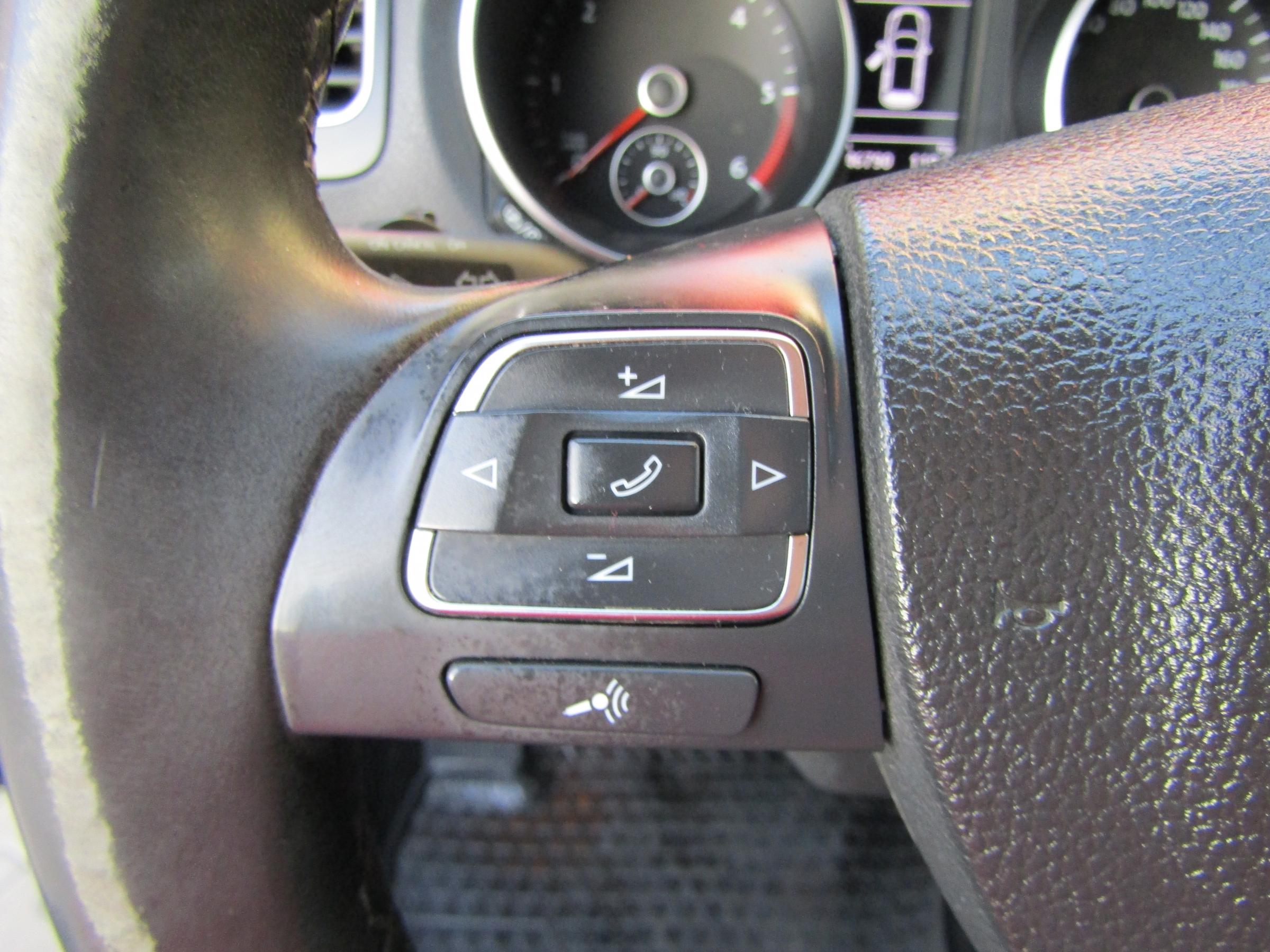 Volkswagen Golf, 2013 - pohled č. 12