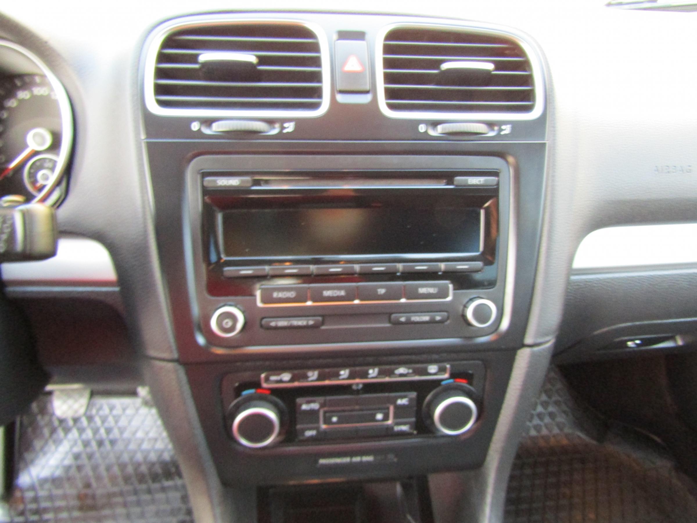 Volkswagen Golf, 2013 - pohled č. 14