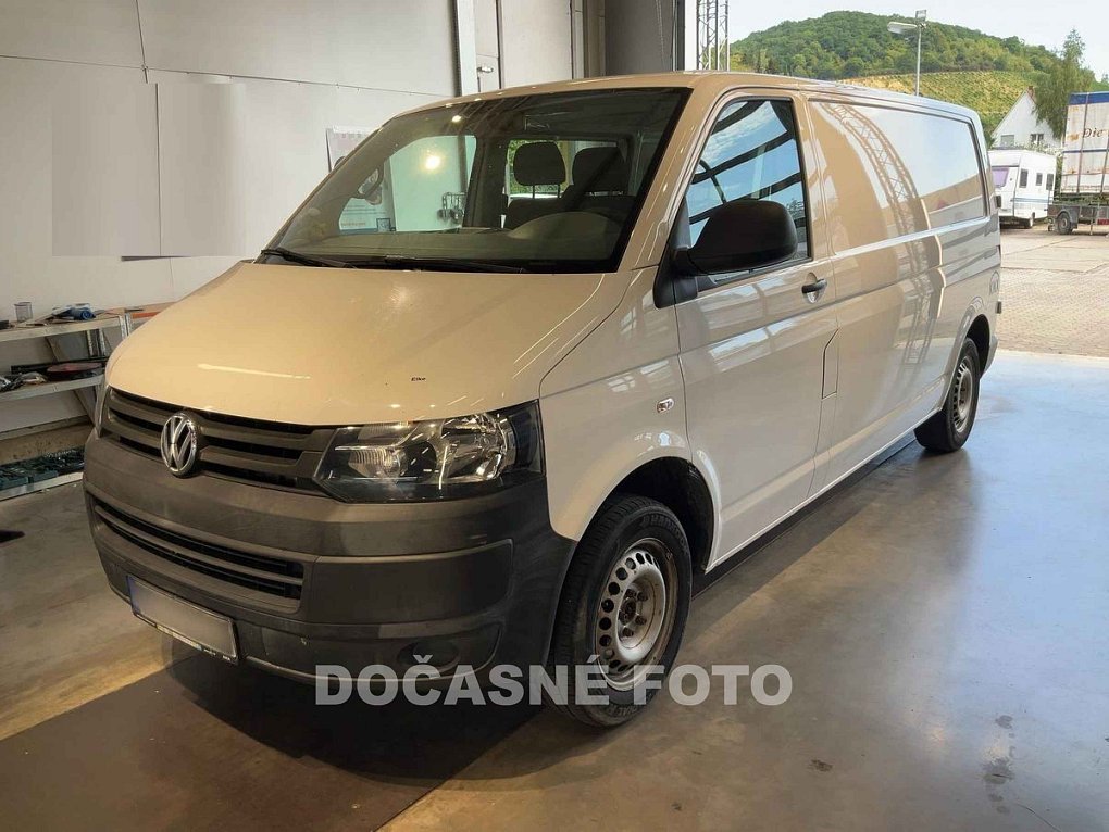 Volkswagen Transporter 2.0TDi  L2H1