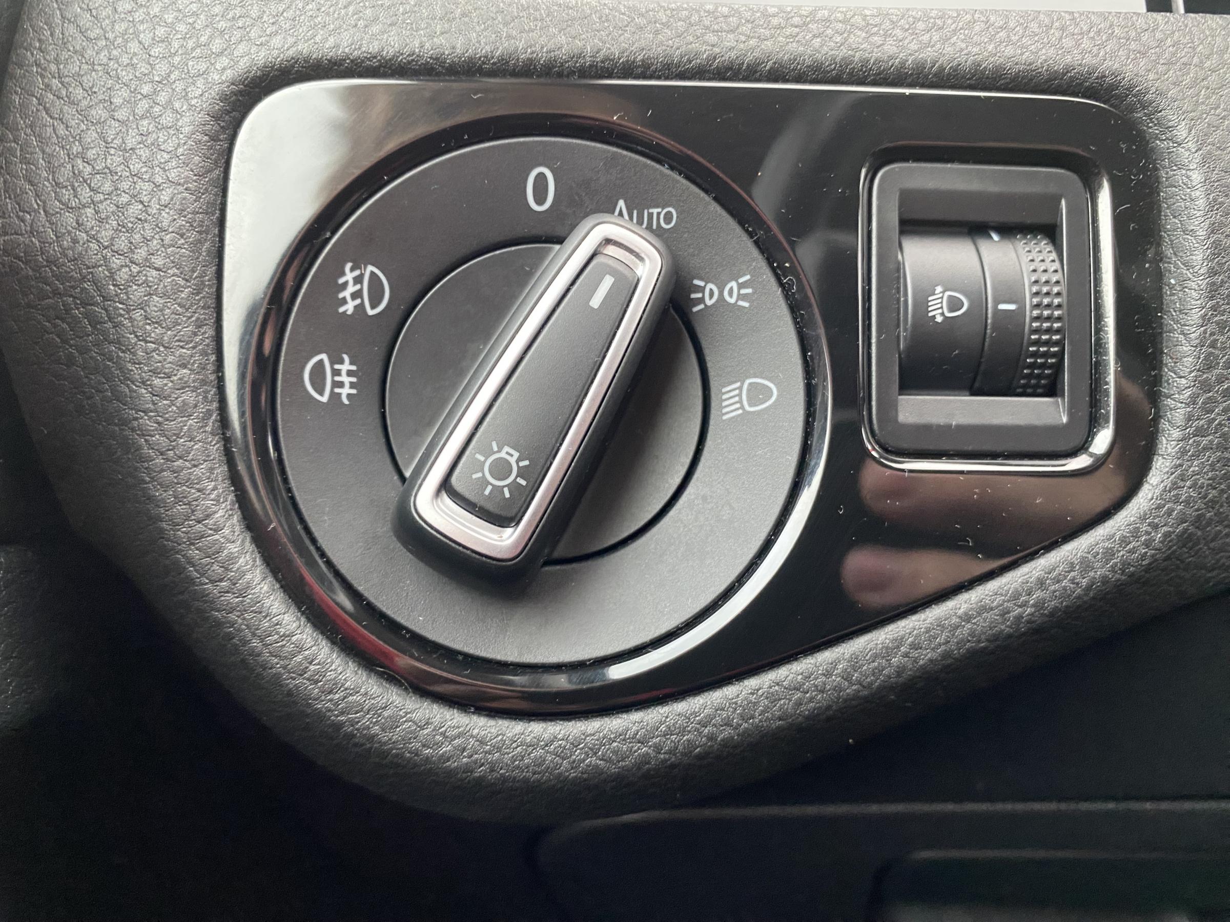 Volkswagen Golf, 2014 - pohled č. 12