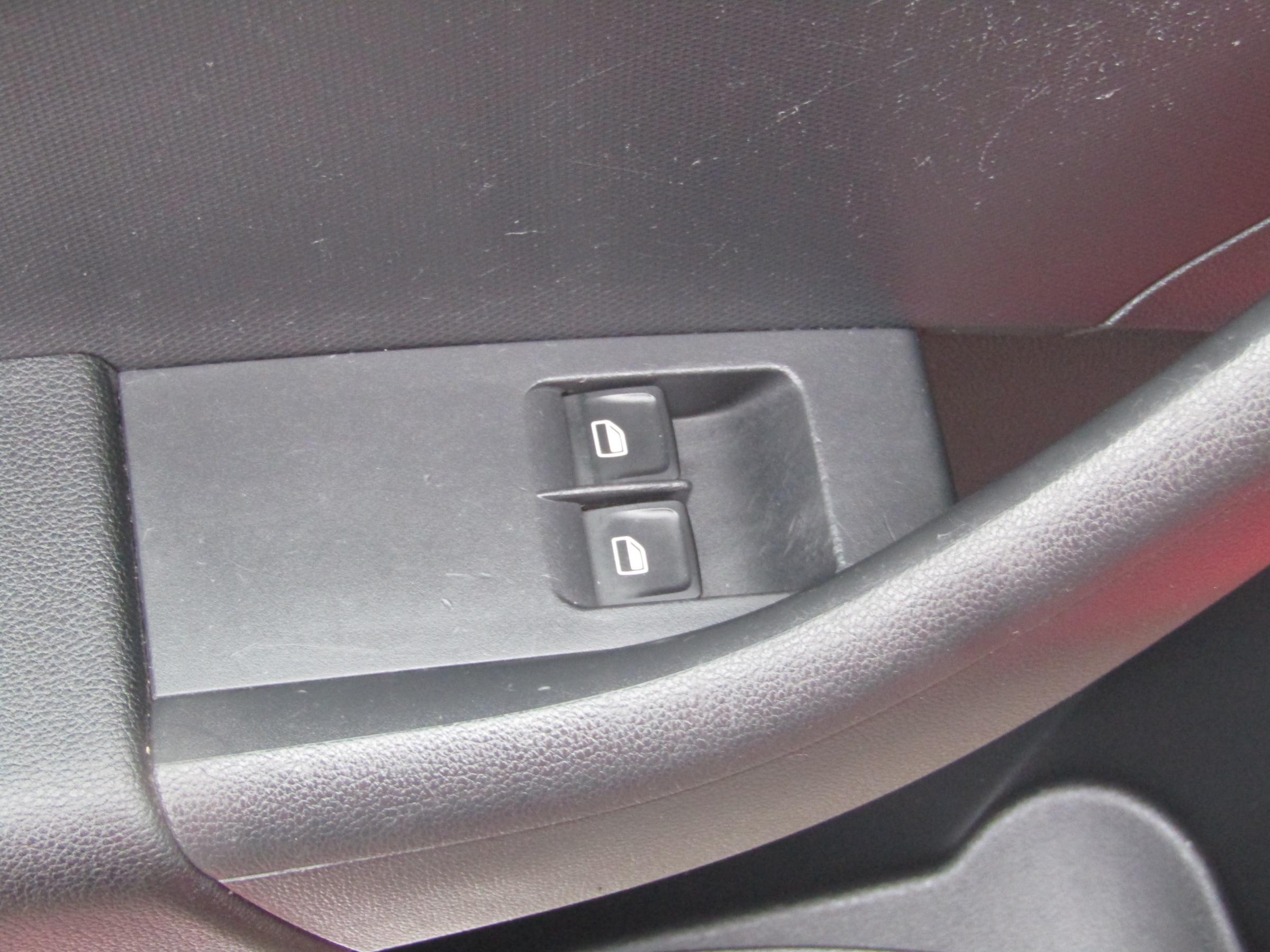 Škoda Rapid, 2013 - pohled č. 11