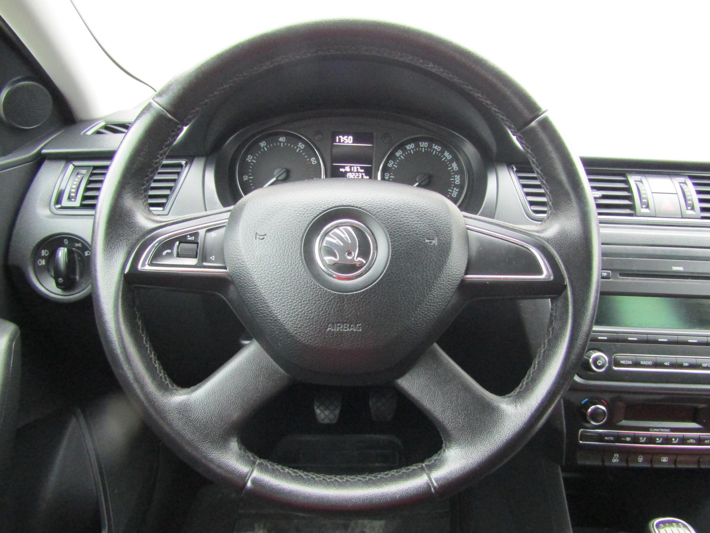 Škoda Rapid, 2013 - pohled č. 15