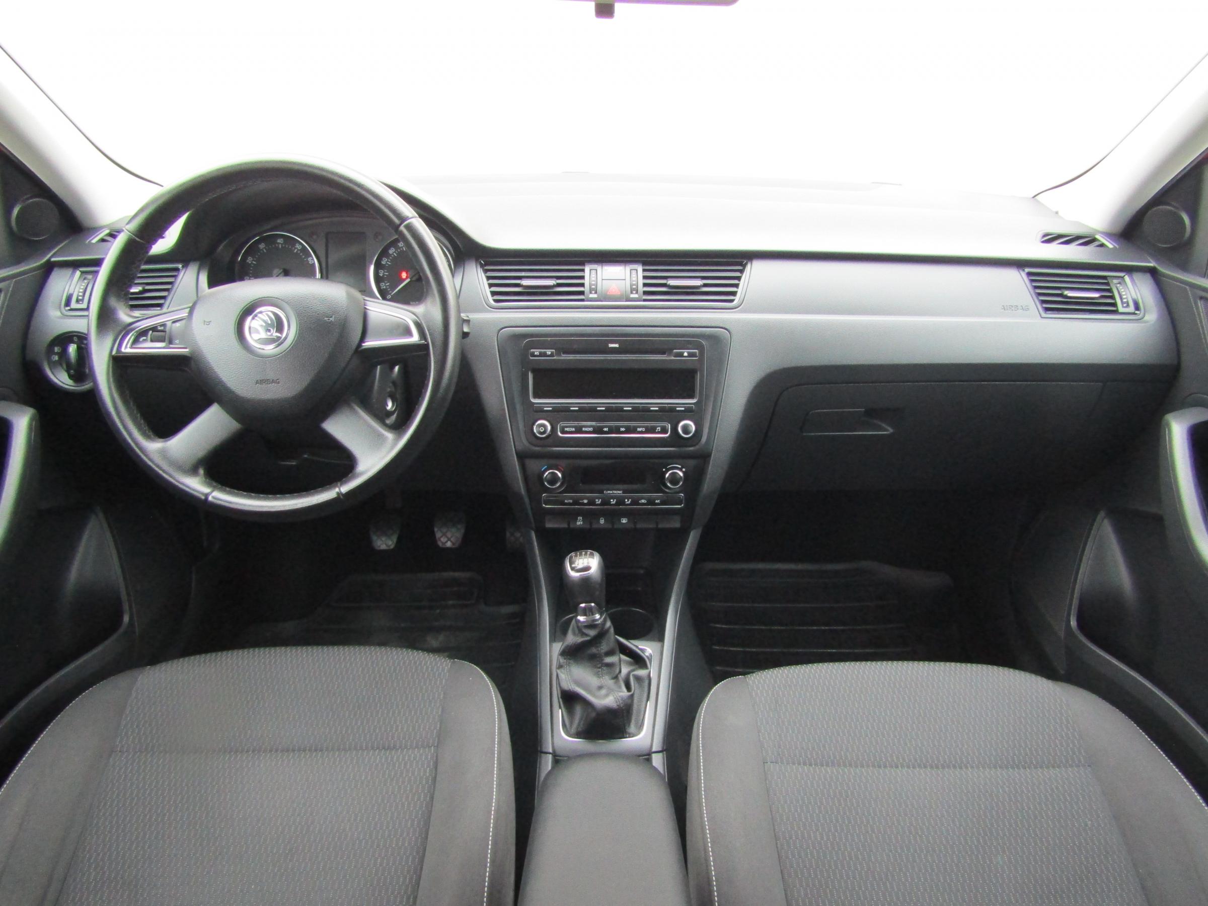 Škoda Rapid, 2013 - pohled č. 8