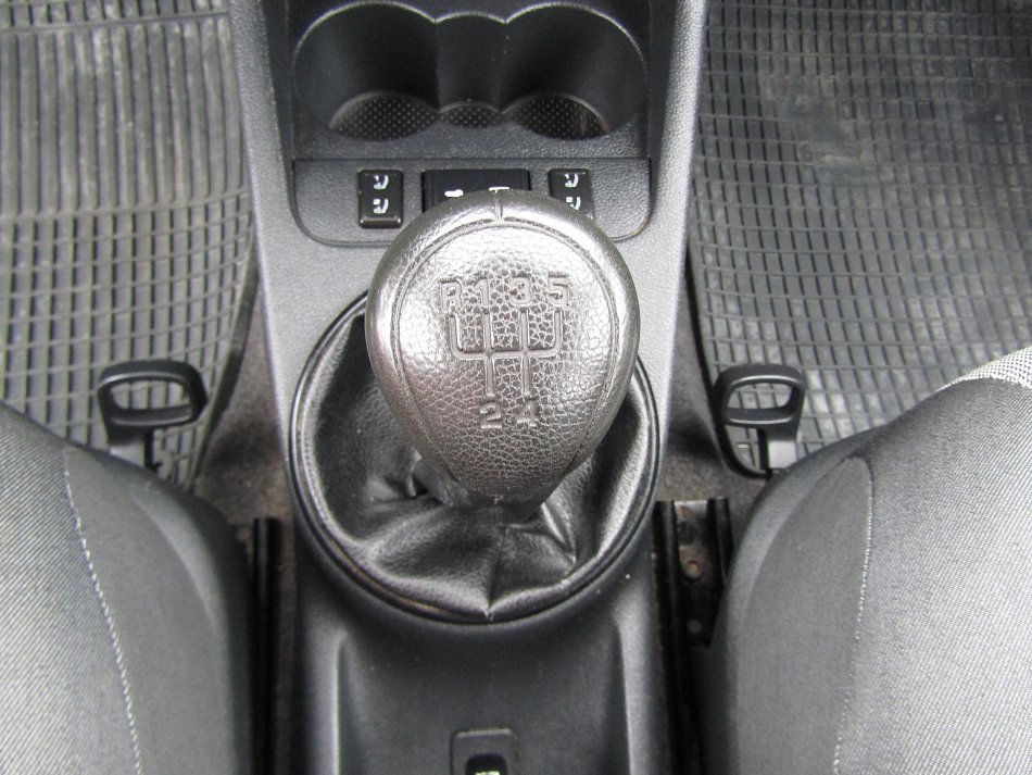 Škoda Roomster 1.4 i 16V 