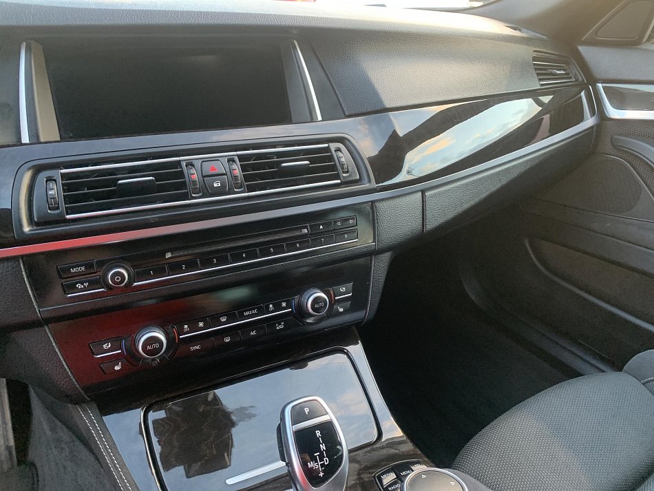 BMW Řada 5 3.0D  xD