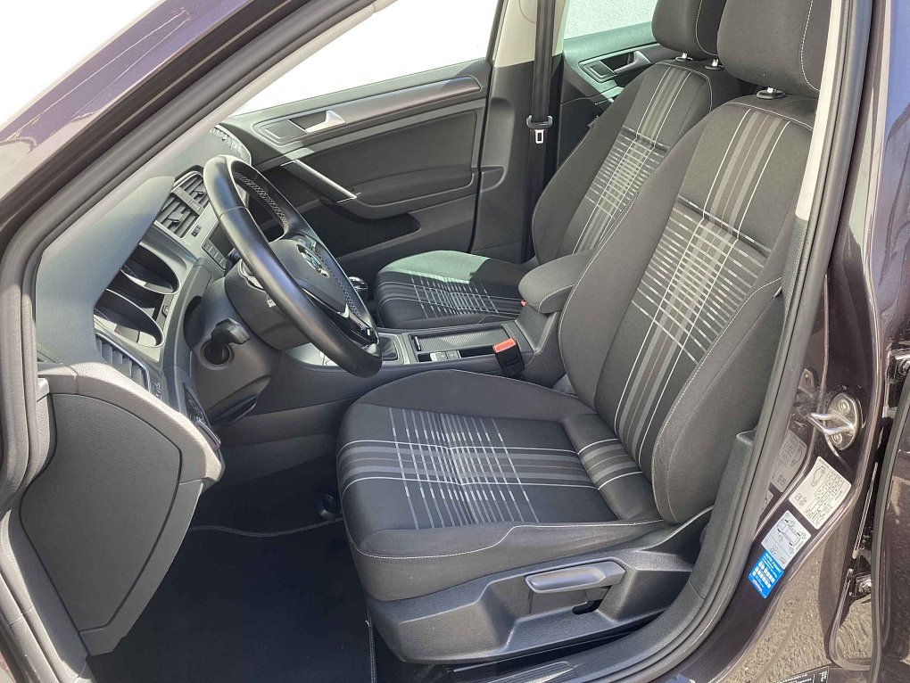 Volkswagen Golf 1.2 TSi Lounge