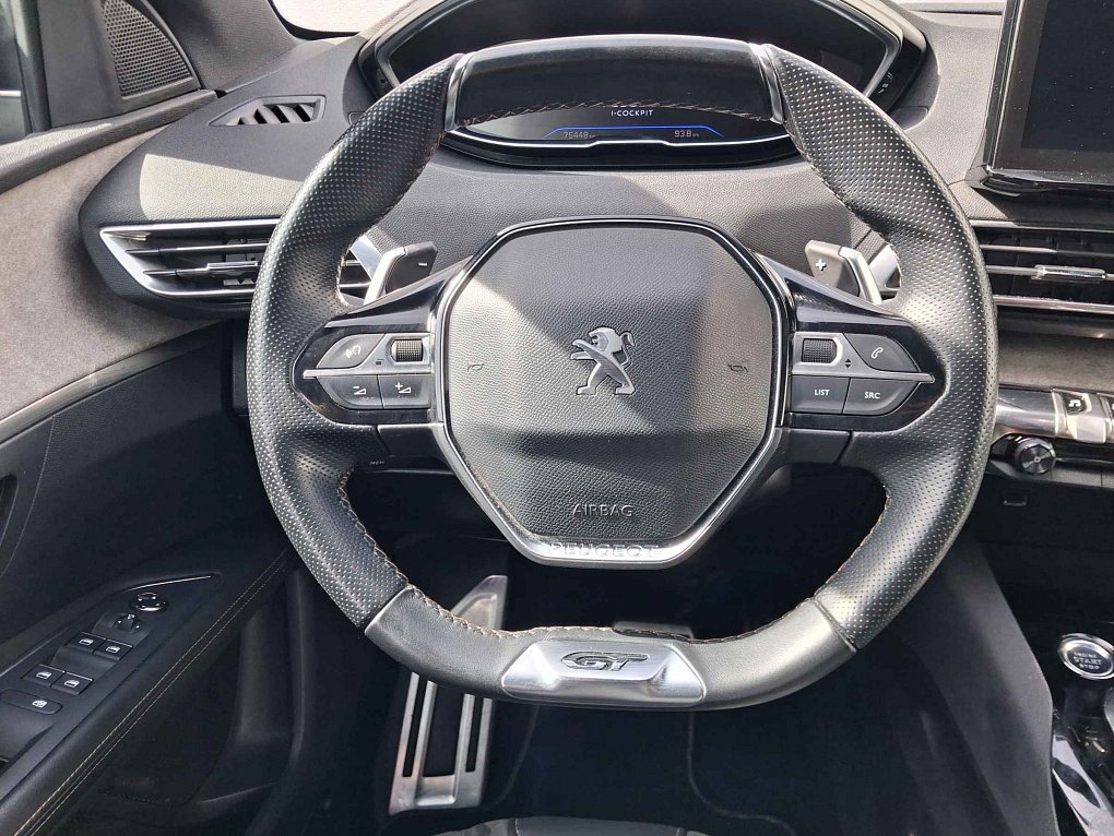 Peugeot 3008 1.2 PT GT