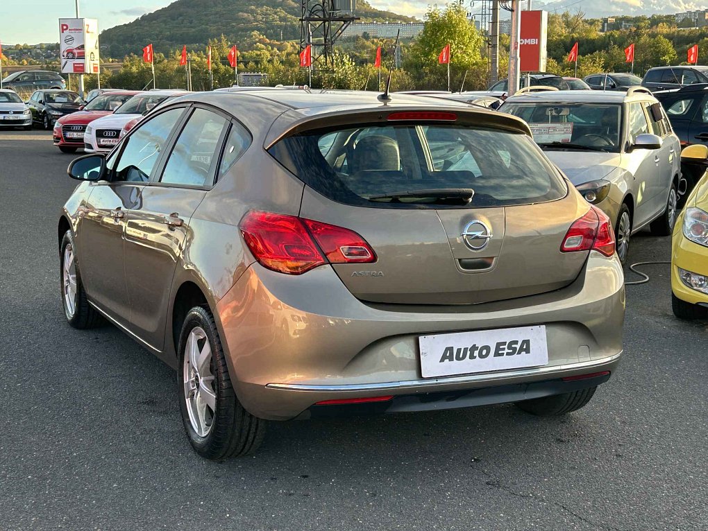 Opel Astra 1.4 16V 