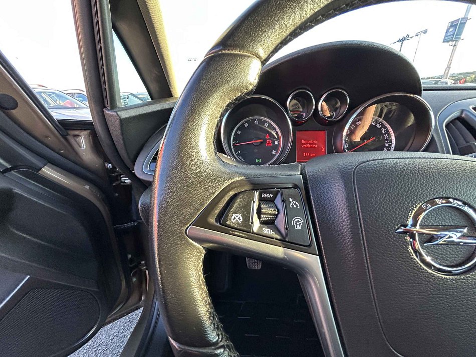 Opel Astra 1.4 16V 
