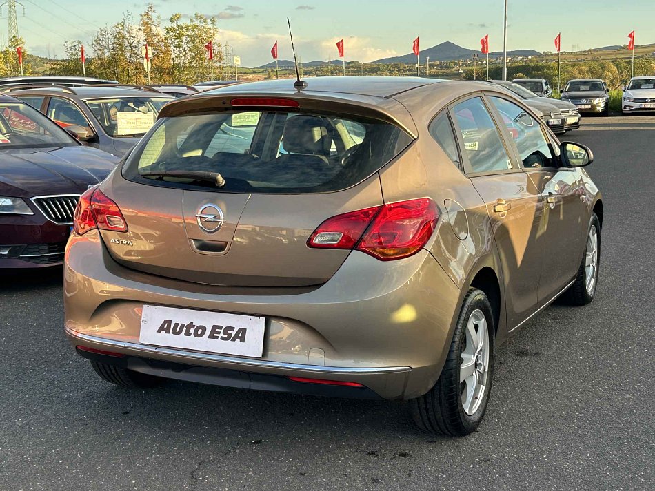 Opel Astra 1.4 16V 
