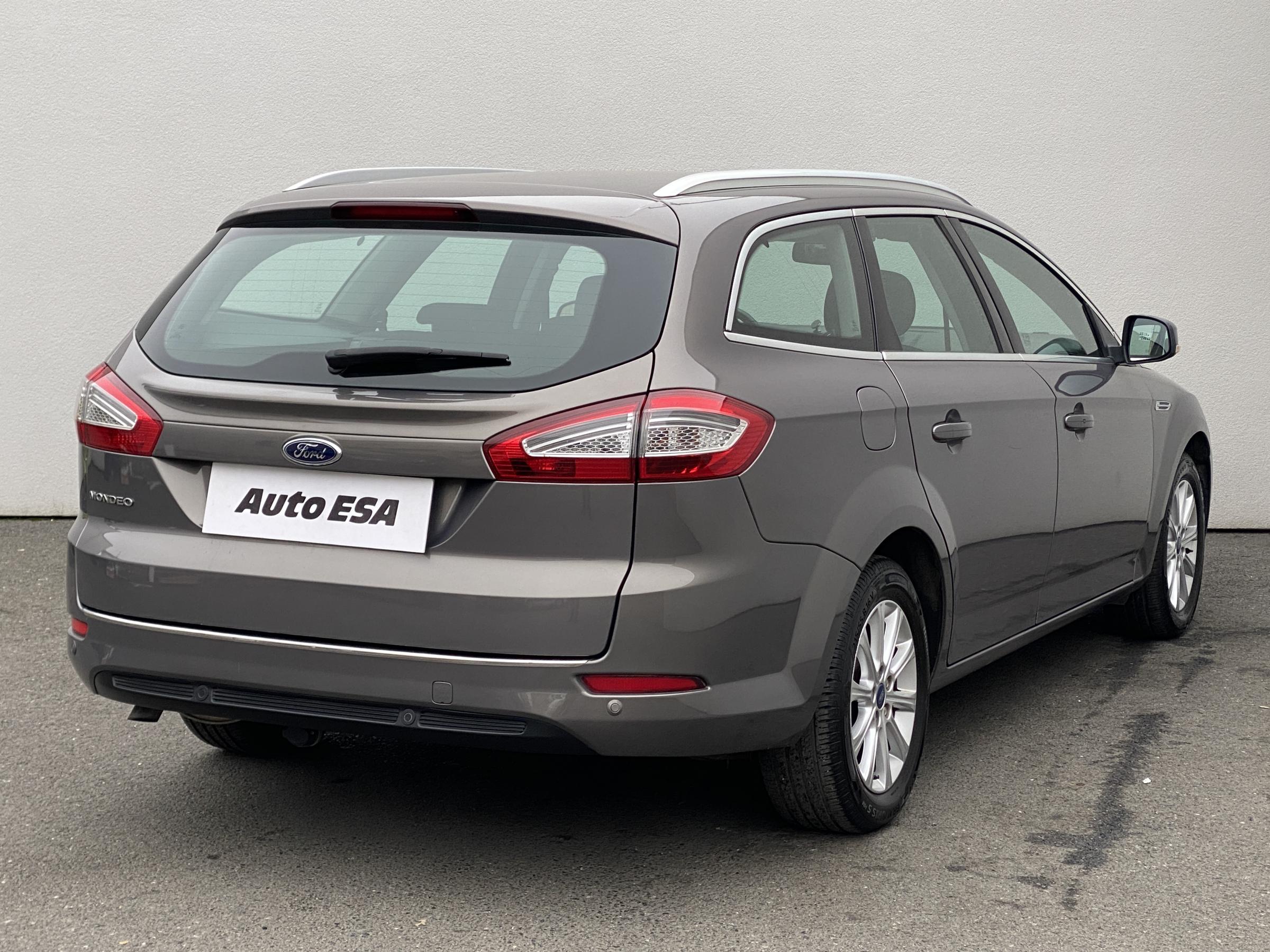 Ford Mondeo, 2012 - pohled č. 4