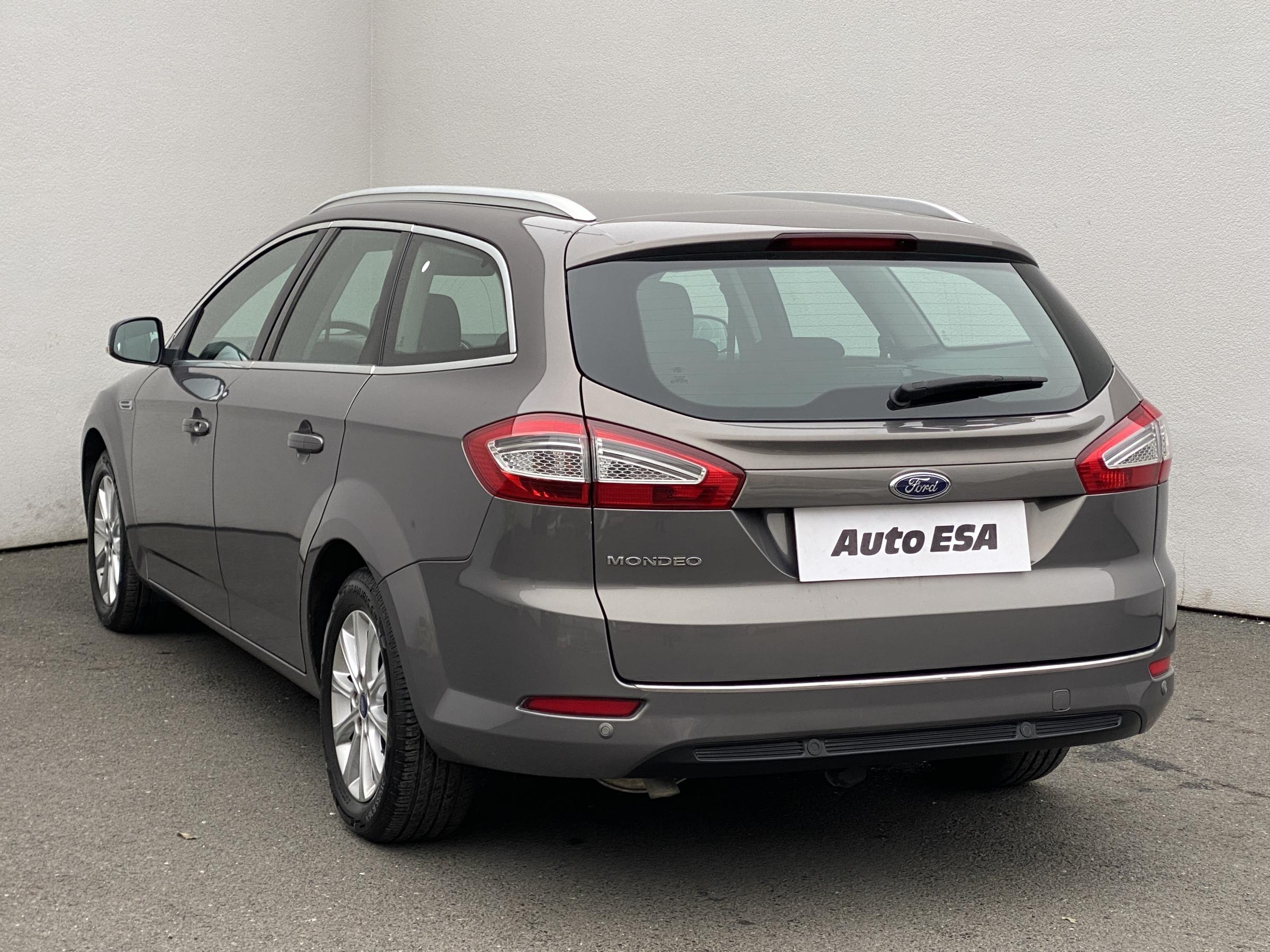 Ford Mondeo, 2012 - pohled č. 6