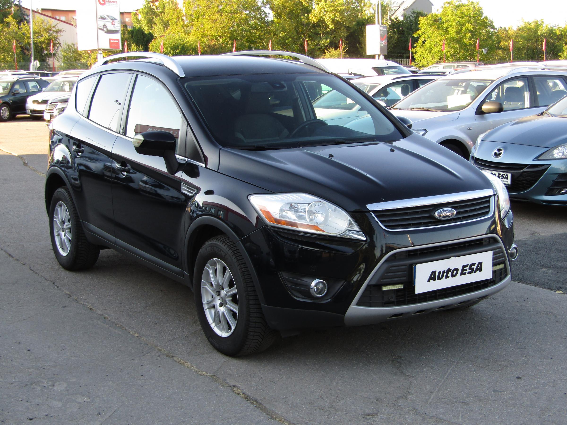 Ford Kuga, 2012 - celkový pohled