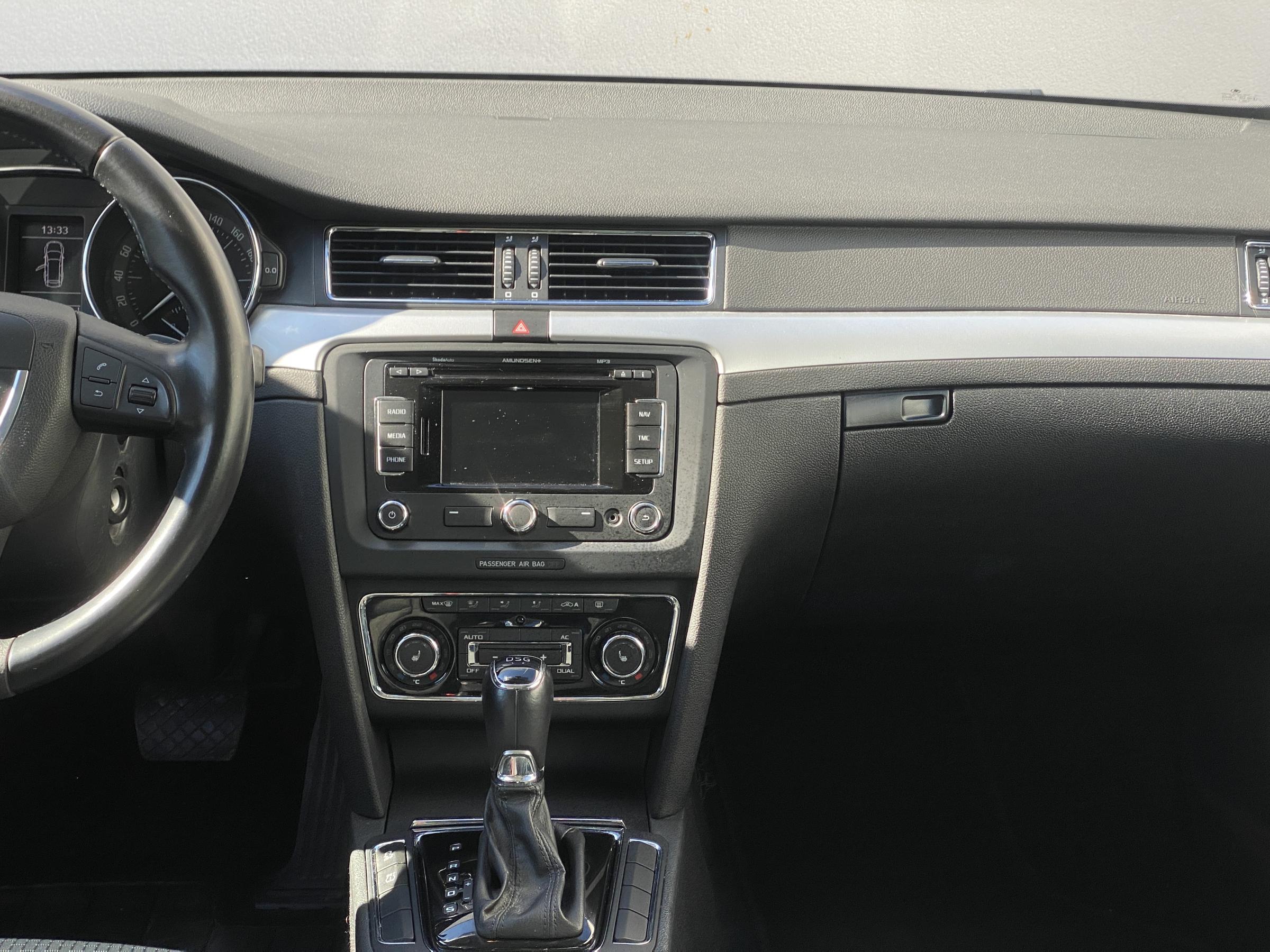 Škoda Superb II, 2013 - pohled č. 9