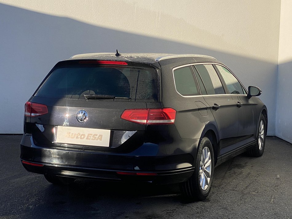 Volkswagen Passat 2.0 TDi Comfortline