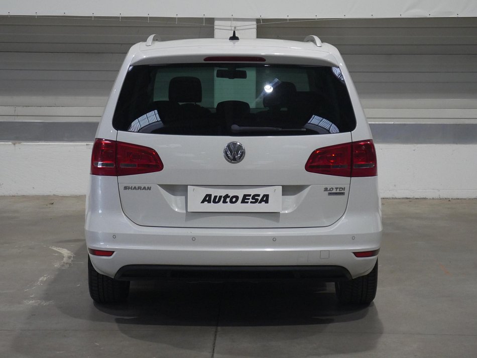 Volkswagen Sharan 2.0 TDi 