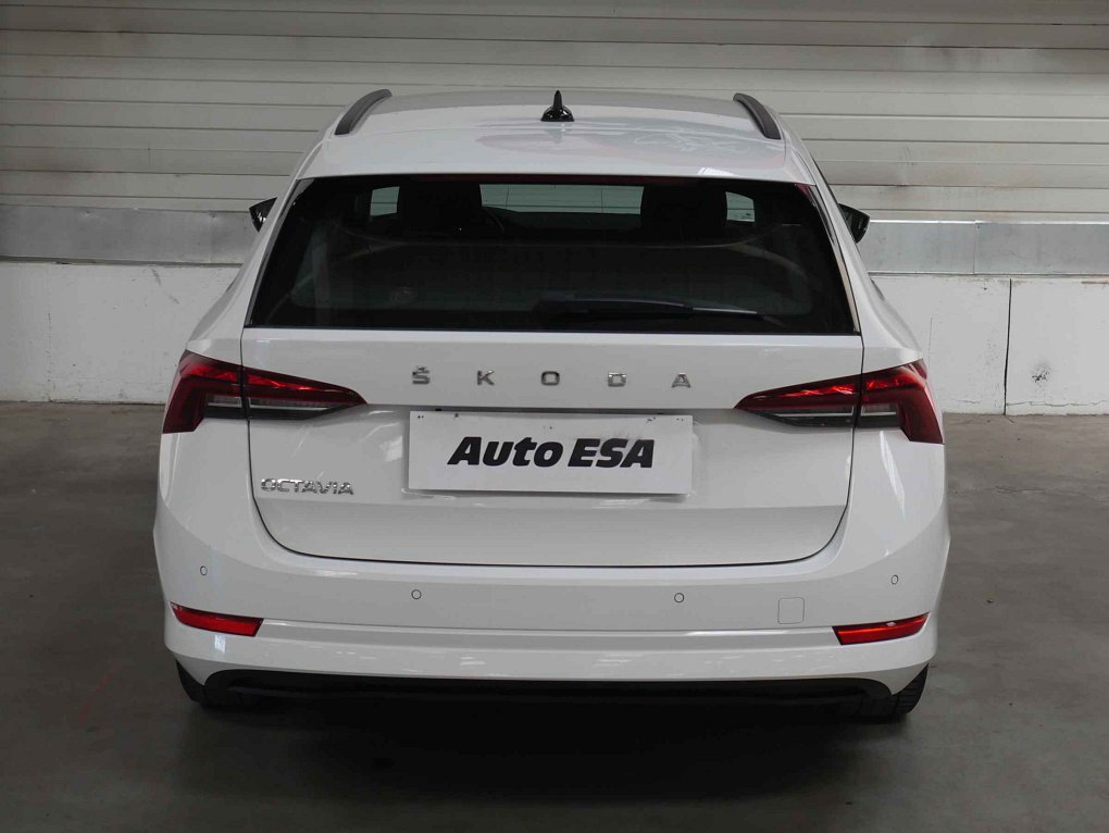 Škoda Octavia IV 1.5TSi Ambition