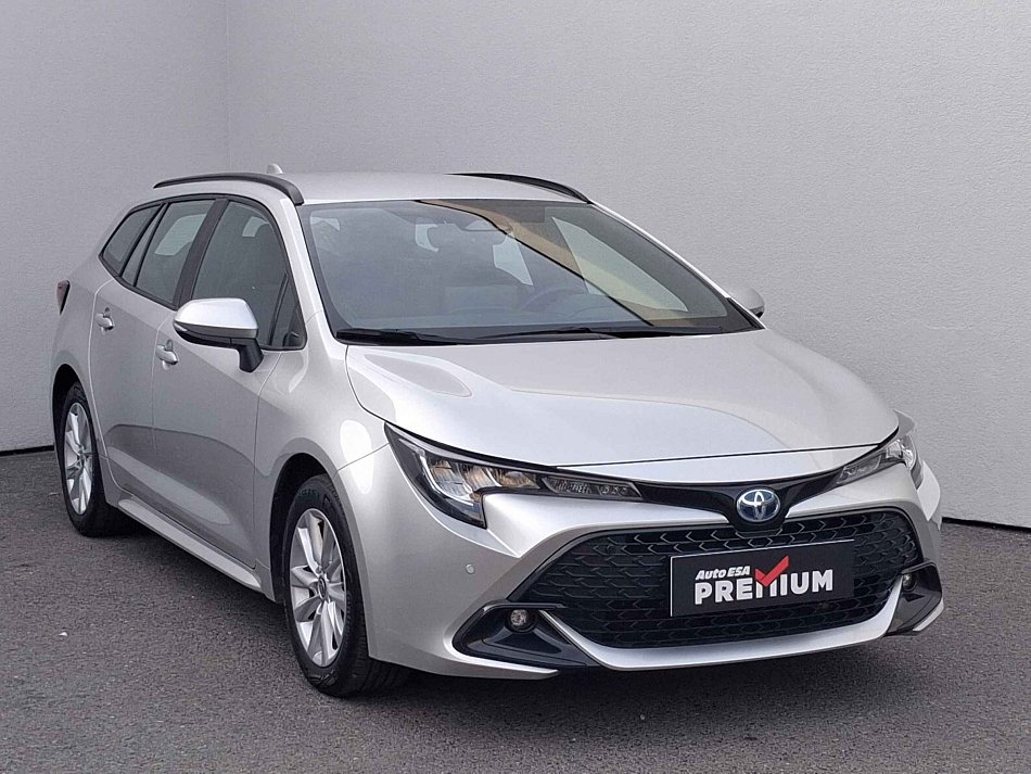Toyota Corolla 1.8 e-CVT Comfort