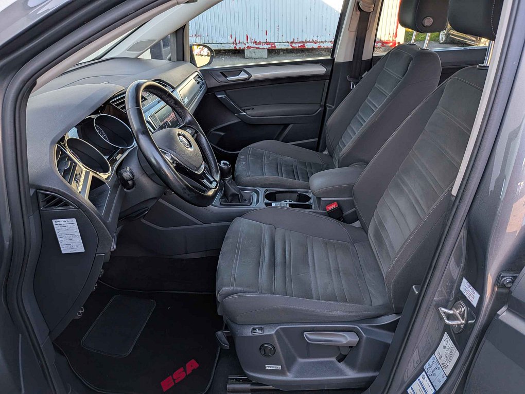 Volkswagen Touran 1.4TSi 
