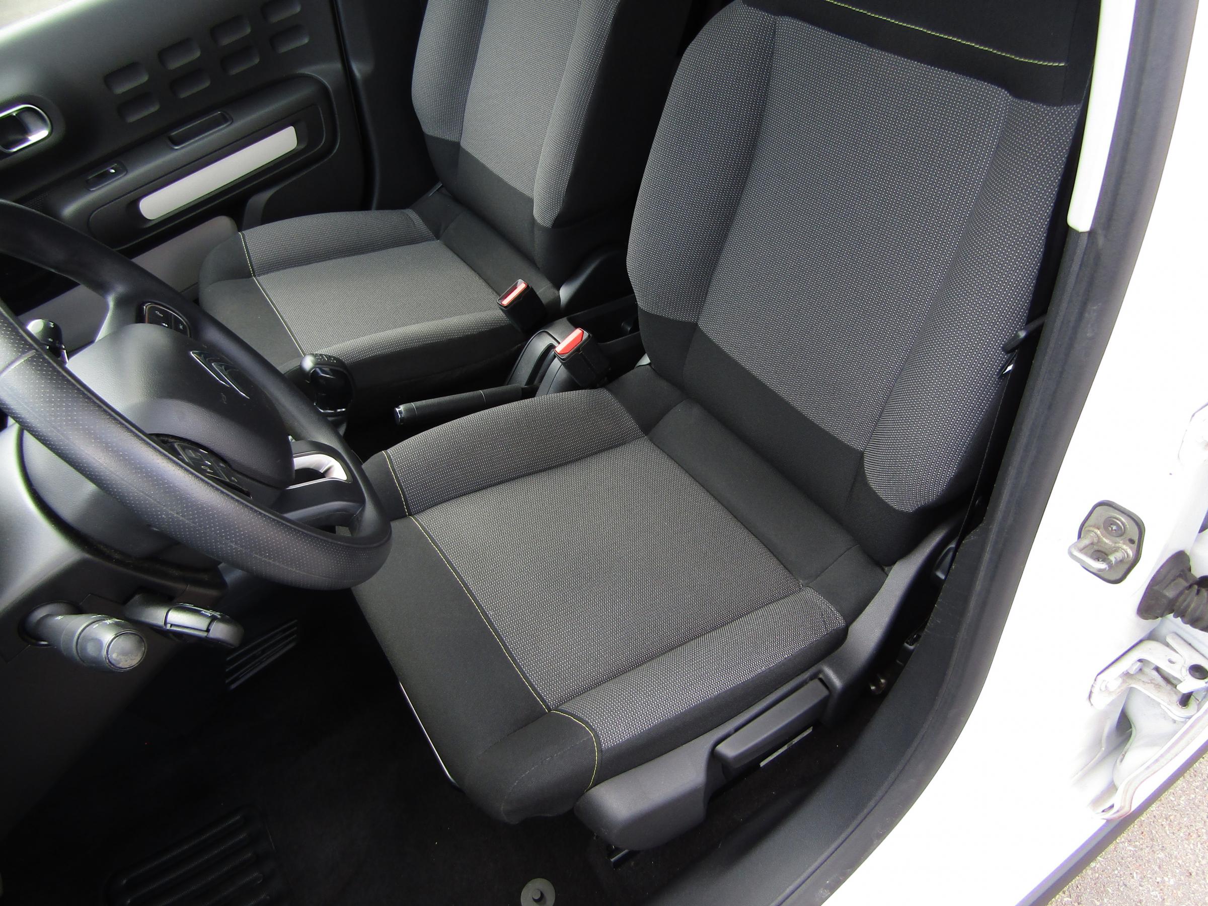 Citroën C3, 2018 - pohled č. 11