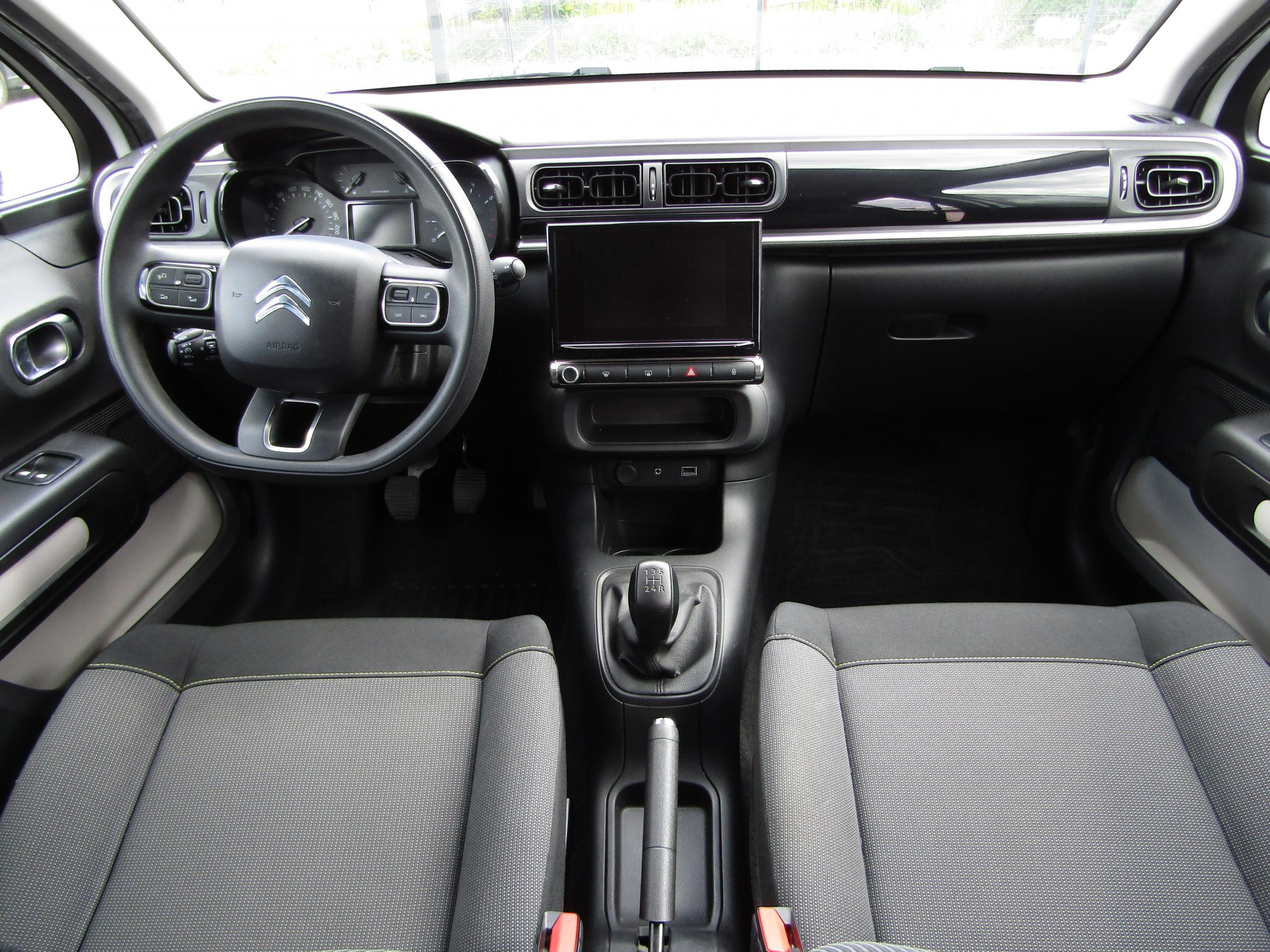 Citroën C3, 2018 - pohled č. 9